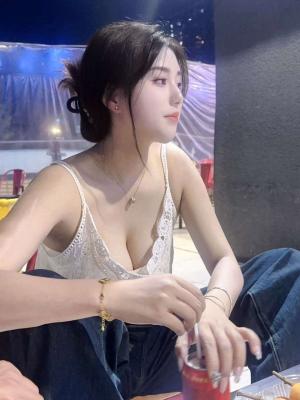 法拉盛学生兼职真材实料 甜美可爱 初恋的气质